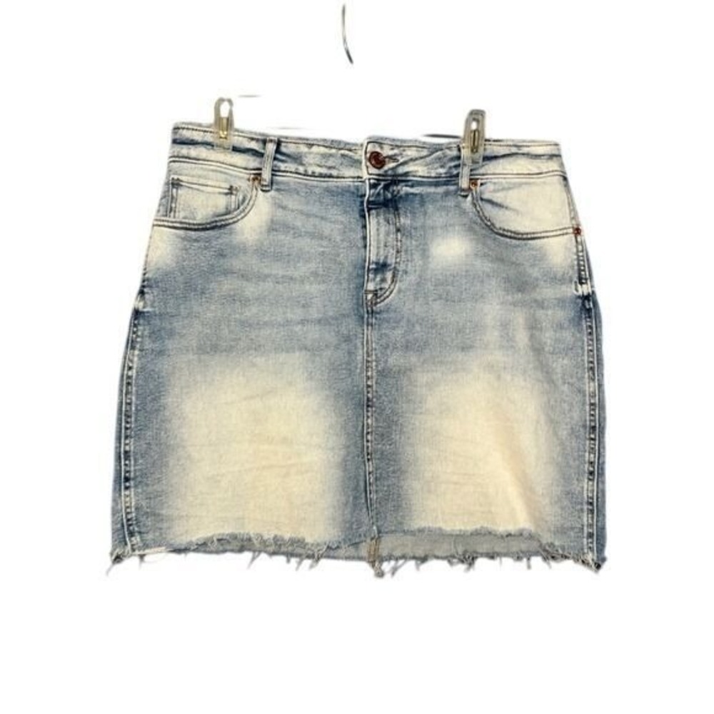 Maurices Womens Denim Skirt 16 Y2K Indie Sleaze Distressed Mini Micro Light Blue